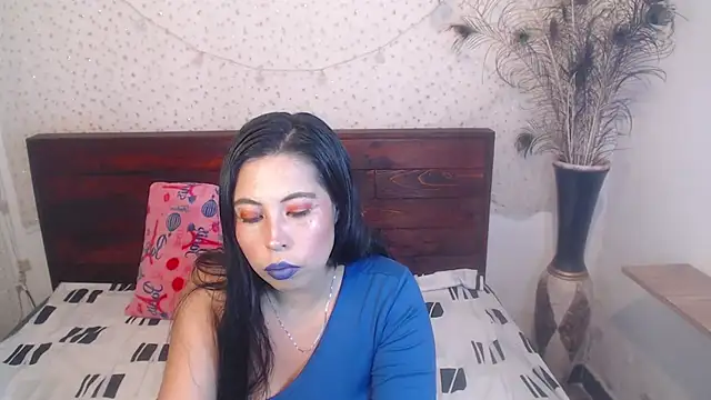 NikkieMilky online show from 3, 10, 2025