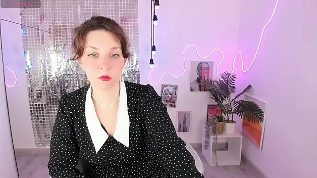 MargaretFatal online show from 9, 7, 2026
