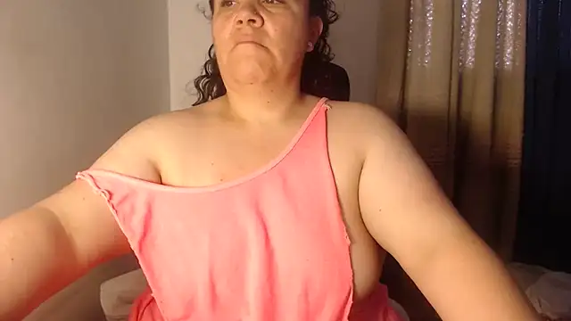 Snapshot of agathamiller01 chatting on 10, 5, 2026 agathamiller01 online show from 10, 5, 2026