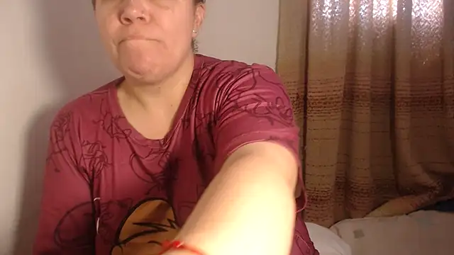 agathamiller01 online show from 20, 2, 2026