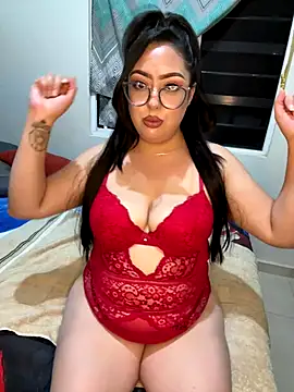 MileyGia online show from 16, 10, 2025