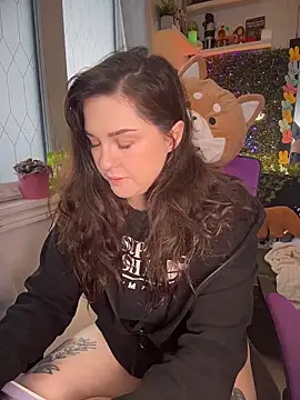 JennKenobi online show from 13, 3, 2026