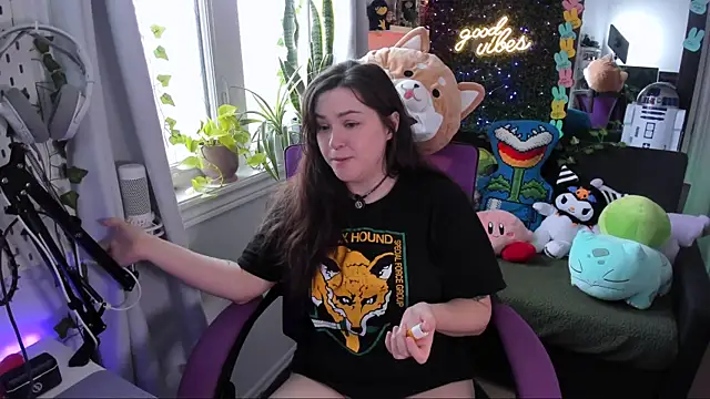 JennKenobi online show from 20, 4, 2026