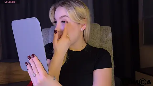 ariashaa online show from 25, 3, 2026