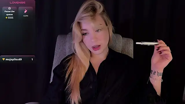 ariashaa online show from 12, 7, 2026