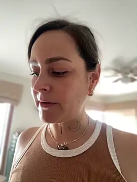 Snapshot of misslulipop chatting on 25, 10, 2025 misslulipop online show from 25, 10, 2025