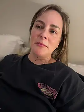 Snapshot of misslulipop chatting on 25, 2, 2025 misslulipop online show from 25, 2, 2025