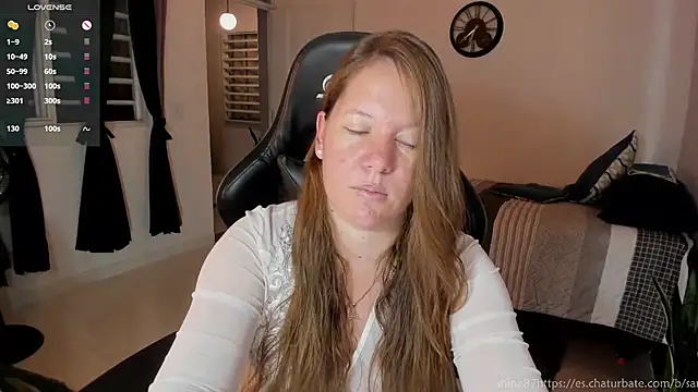 Snapshot of tamy_shine87 chatting on 15, 3, 2026 tamy shine87 online show from 15, 3, 2026