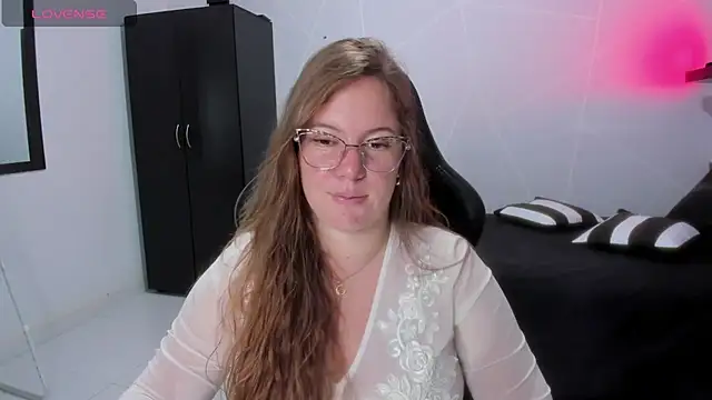 tamy shine87 online show from 2, 11, 2025