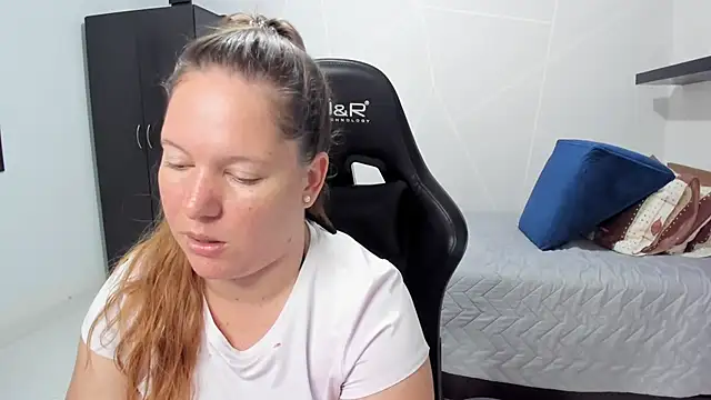 tamy shine87 online show from 10, 10, 2025