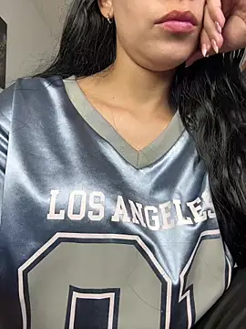 Angela isabella online show from 13, 5, 2026