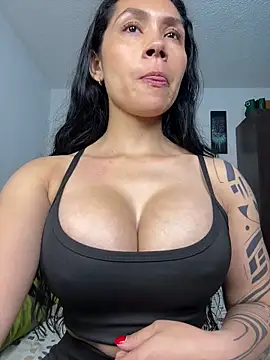 Angela isabella online show from 22, 4, 2026