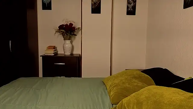 Angela isabella online show from 10, 1, 2026