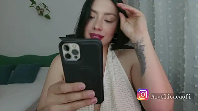 diosa cadenas online show from 24, 4, 2026