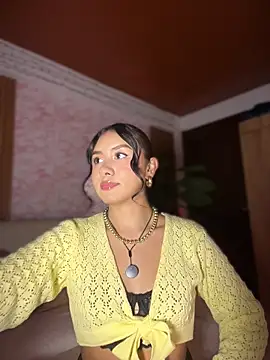 Ambar pe  online show from 28, 7, 2026