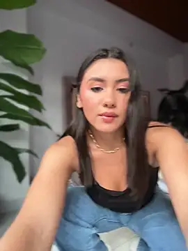 Snapshot of Ambar_pe_ chatting on 29, 4, 2026 Ambar pe online show from 29, 4, 2026