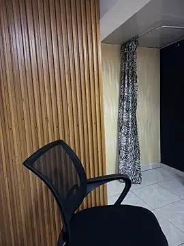 Ambar pe  online show from 23, 4, 2026