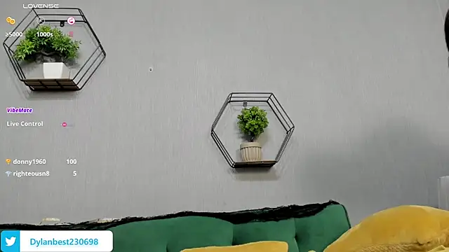 Dylan Best online show from 3, 11, 2025