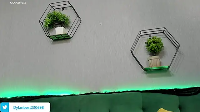 Dylan Best online show from 3, 11, 2025