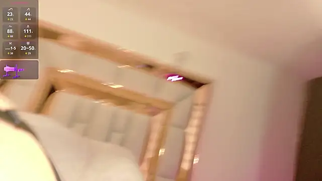 im yours 01 online show from 22, 2, 2026