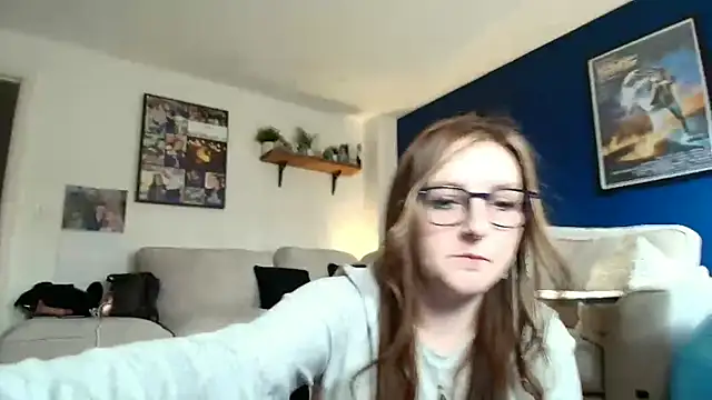 short sweetpea online show from 14, 12, 2025