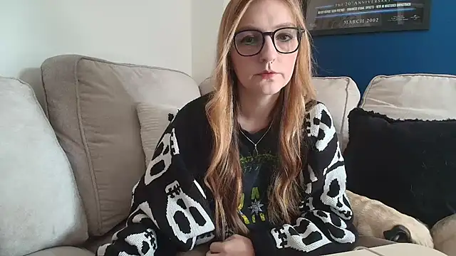 Snapshot of short_sweetpea chatting on 24, 10, 2025 short sweetpea online show from 24, 10, 2025