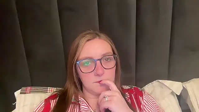 short sweetpea online show from 5, 1, 2026