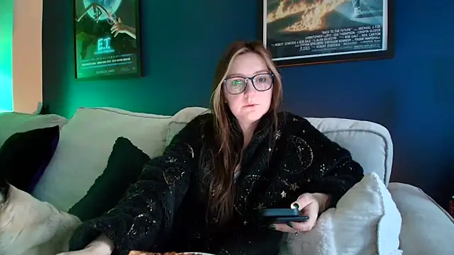 Snapshot of short_sweetpea chatting on 25, 11, 2025 short sweetpea online show from 25, 11, 2025