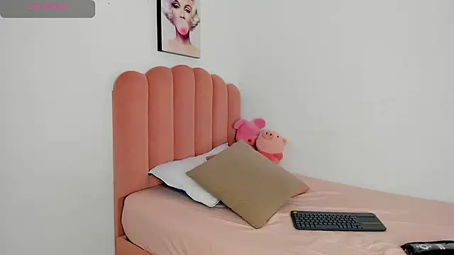 julieth sanz online show from 20, 3, 2025