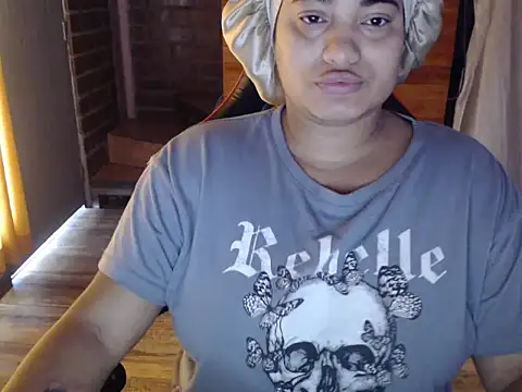 Hilarybunnyy online show from 23, 3, 2026