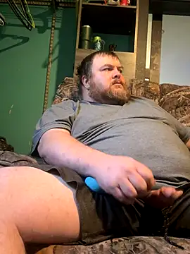 Snapshot of fatdickdaddy448 chatting on 24, 10, 2025 fatdickdaddy448 online show from 24, 10, 2025