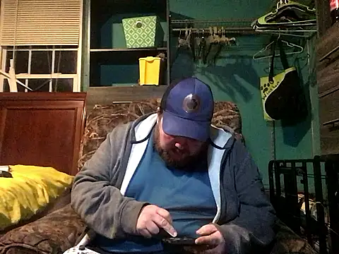 Snapshot of fatdickdaddy448 chatting on 7, 12, 2024 fatdickdaddy448 online show from 7, 12, 2024