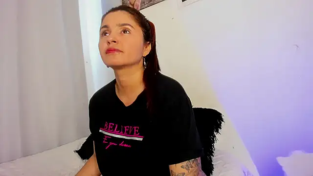 Sarah Jhonson online show from 27, 2, 2026