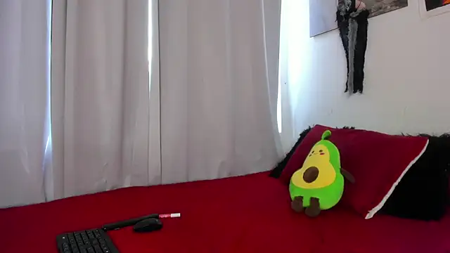 Sarah Jhonson online show from 3, 11, 2025