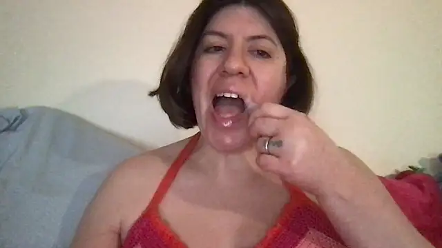 Snapshot of HYPHYtype chatting on 28, 2, 2026 HYPHYtype online show from 28, 2, 2026