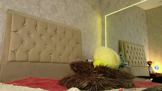 nini love01 online show from 20, 2, 2025