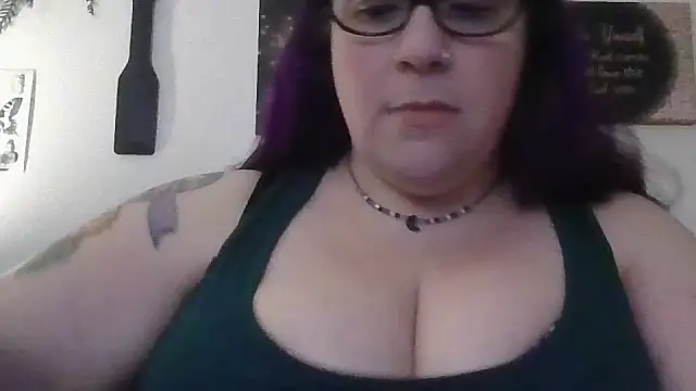 GothyBaby online show from 3, 3, 2026