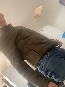 Snapshot of yequeal chatting on 25, 2, 2025 yequeal online show from 25, 2, 2025