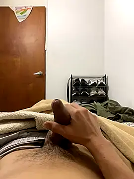 Snapshot of yequeal chatting on 4, 12, 2024 yequeal online show from 4, 12, 2024