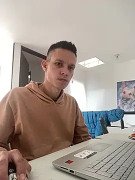 Snapshot of yequeal chatting on 24, 2, 2025 yequeal online show from 24, 2, 2025