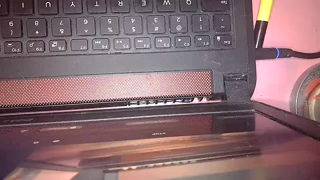 atlwebbie75 online show from 3, 10, 2025