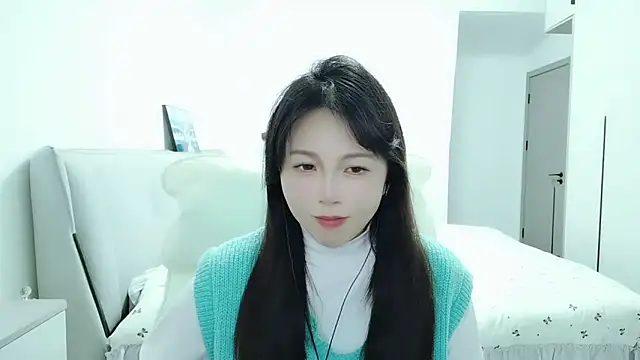 Sunset glow online show from 7, 3, 2026