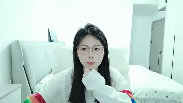 Sunset glow online show from 8, 2, 2026