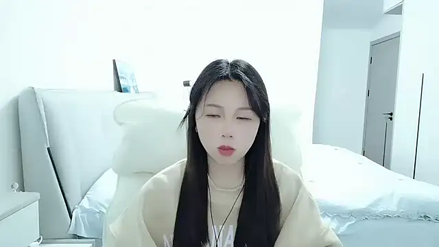 Sunset glow online show from 15, 3, 2026