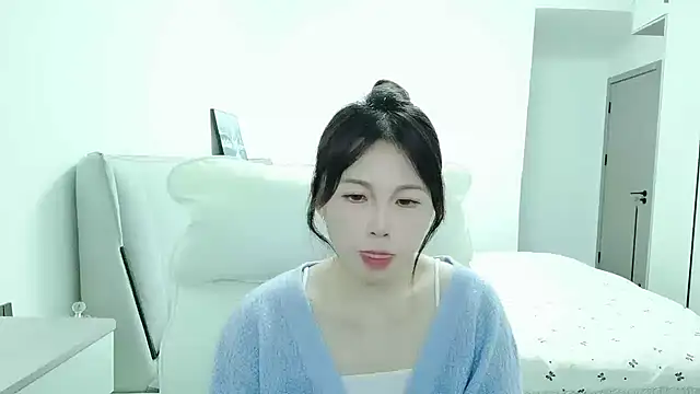 Sunset glow online show from 24, 10, 2025