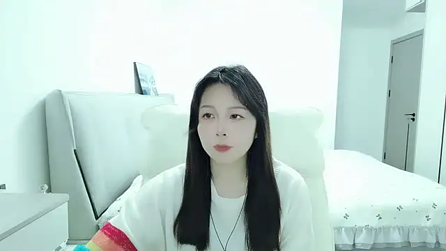 Sunset glow online show from 28, 2, 2026