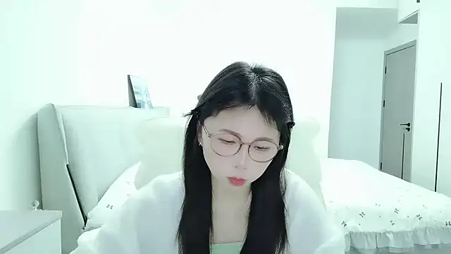 Sunset glow online show from 10, 1, 2026