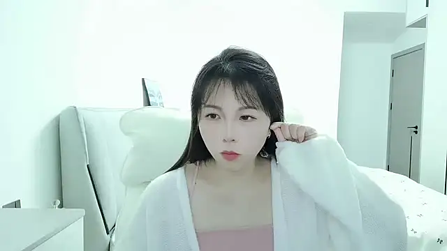 Sunset glow online show from 10, 11, 2025