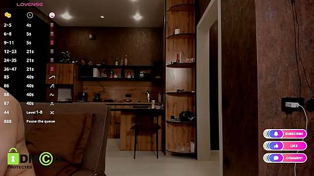 Model Mike online show from 14, 11, 2025