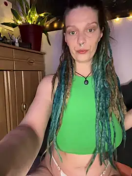 MenaDreadfull online show from 12, 3, 2026